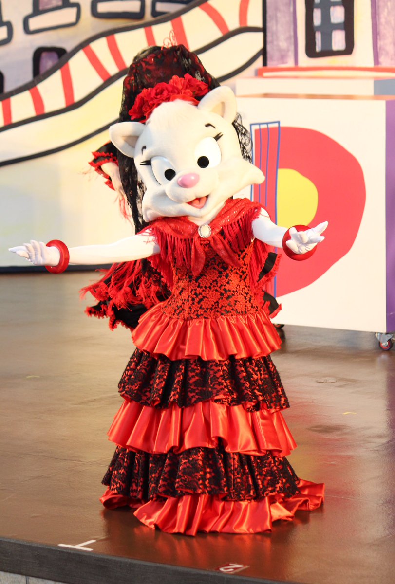 パルケアミーゴ Auf Twitter 今年もかわいく素敵でカッコいいショーをよろしくねっ 志摩スペイン村 パルケエスパーニャ スペイン村 パルケ 伊勢志摩 Abcdエスパーニャ ダルちゃん ダルシネア キャラクター ショー パルケアミーゴ Auf Twitter 今年もかわいく素敵でカッコいいショーをよろしくねっ 志摩スペイン村 パルケエスパーニャ スペイン村 パルケ 伊勢志摩 Abcdエスパーニャ ダルちゃん ダルシネア キャラクター ショー