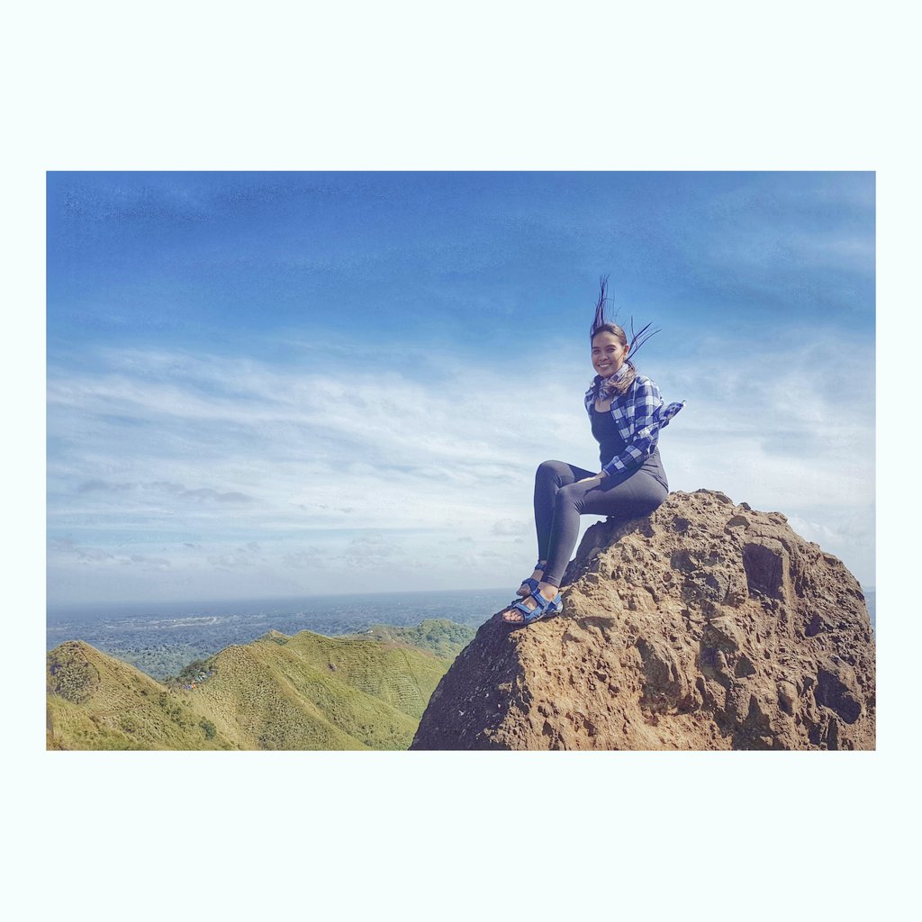 _adabee's tweet photo. Yung bangs ko high na high din! ๐ง๐ง๐ง #phmountain https://t.co/HMhdxg8Z46