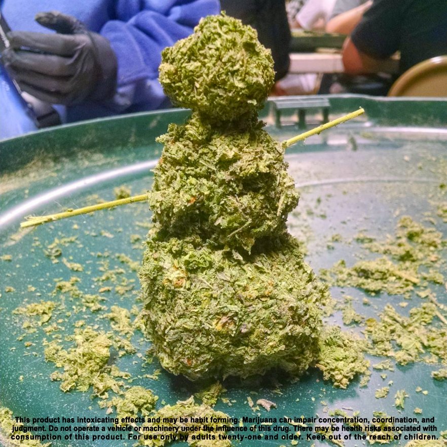 DiamondGreenTHC's tweet photo. @sunshinefarmswa select strains on sale for $12 (1g) and $40 (3.5g)
#DiamondGreenTacoma #DiamondGreen #SunshineFarms #SunshineFarmsWa https://t.co/GduATvcAFI