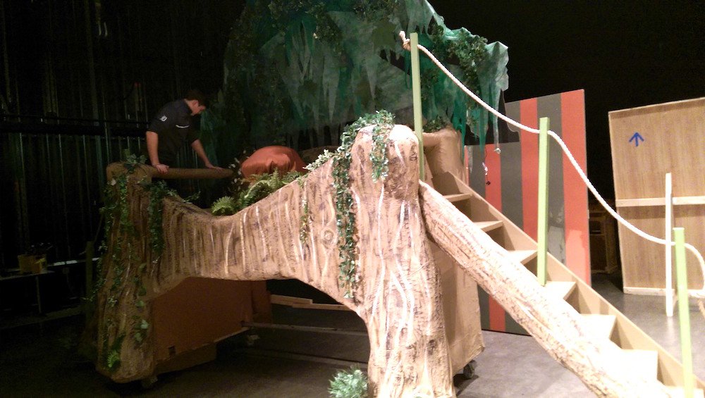 NDPMA's tweet photo. Final song, dance, set preparations for Peter Pan Jr.! Only four more days ’til opening night! Tix at the door or: https://t.co/DVwlyJqQT0 https://t.co/Tkd2ixlTQd