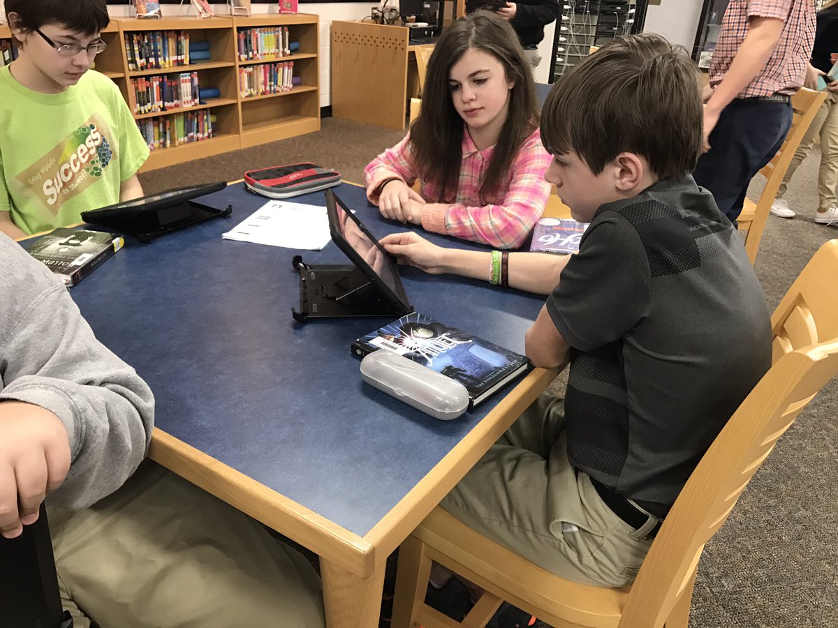 FoleyMSLibrary's tweet photo. The Warriors were busy in the library today! https://t.co/bVRbX4nqJz