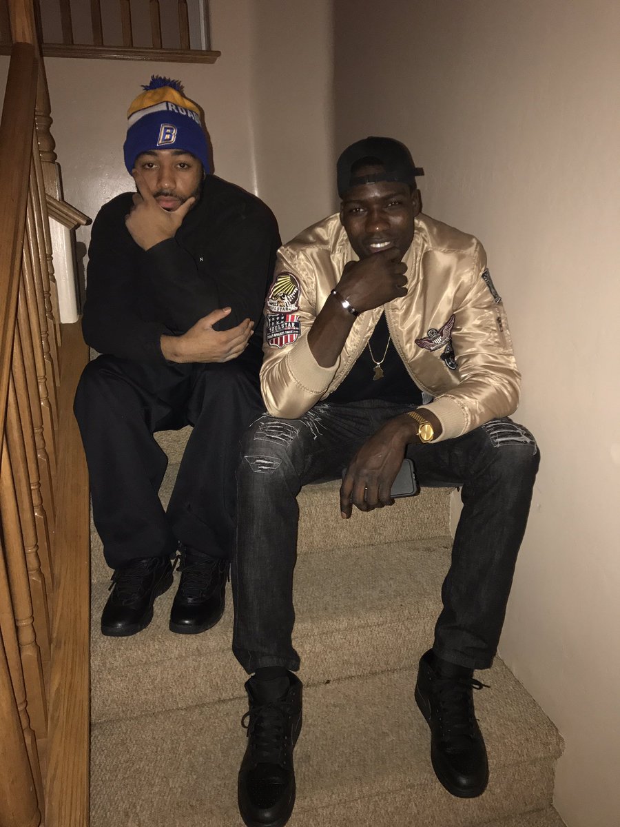 COODIE51's tweet photo. HBD BIG LOU❗❗❗#BLESSTEAM🙏🃏 https://t.co/trXWJPwAJ1