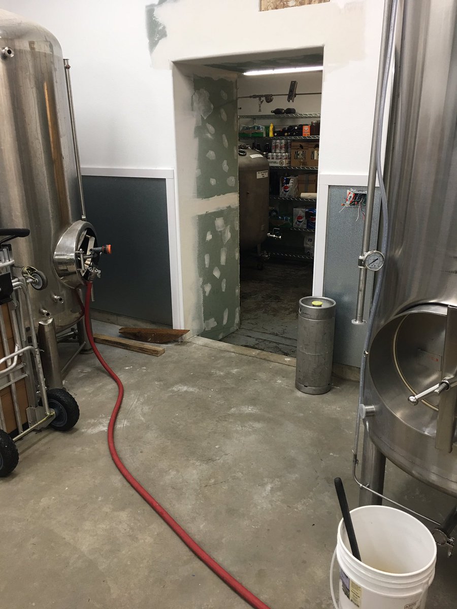 ashtownbrewing's tweet photo. As Jim Morrison once said..."break on through to the other side." https://t.co/lVqtqZ7Fea