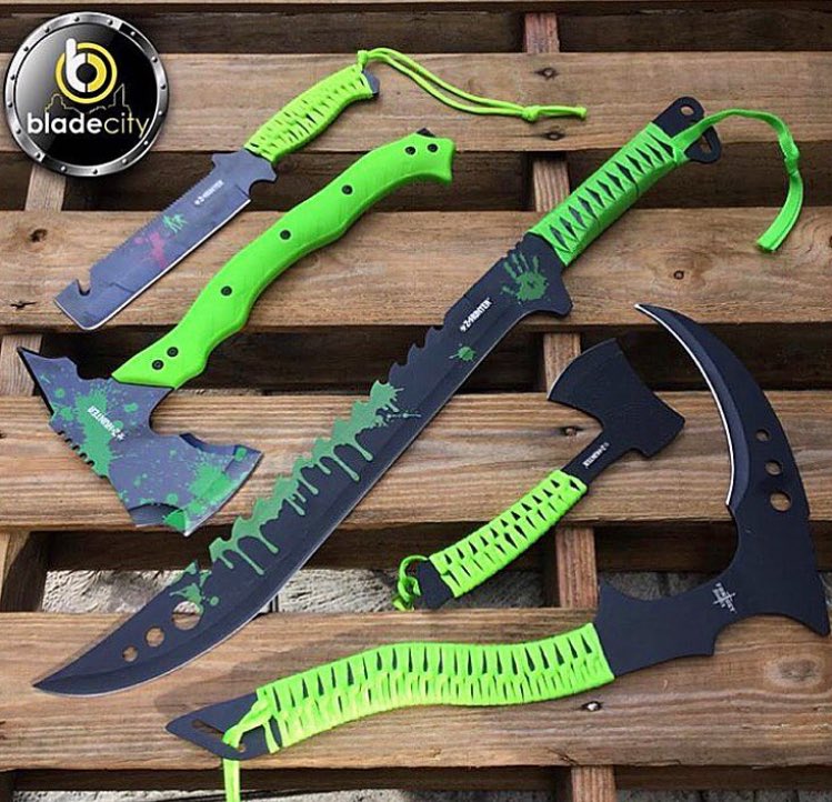 BladeCityKnives's tweet photo. Apocalypse ready 💀🔪 Retweet if you want this set https://t.co/CjPBPFJqdN