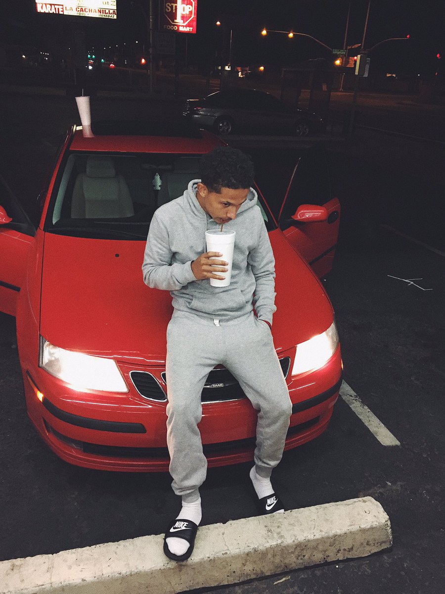 10KWAVYY tweet picture