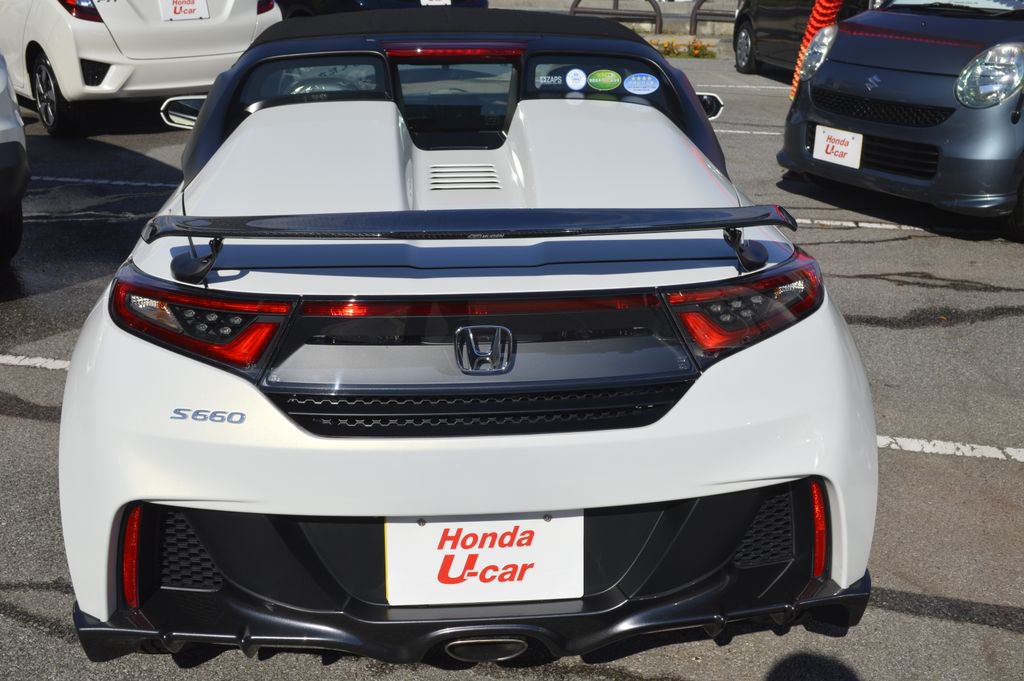 Honda Cars 沖縄 おすすめ中古車紹介 仲西店 S660 Hondaの人気スポーツカー S660 がu Carでついに登場 無限フルエアロ仕様で かっこよさがupしたs600は見ているだけで 興奮度max S660 Hondacars沖縄 沖縄ホンダ T Co Urx4xn0azq