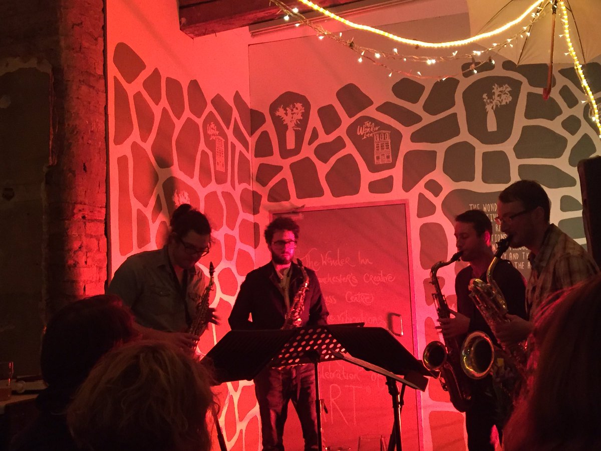 Cracking gig from the #polygonsax4tet at <a href="/TheWonderInn/">The Wonder Inn</a> <a href="/TomThorp/">Tom Thorp</a> <a href="/Kyran_Matthews/">Kyran Matthews</a> <a href="/KrisUrbanski/">Krzysztof Urbanski</a> - go team sax! 🎷 #jazz #newmusic #allthatsax