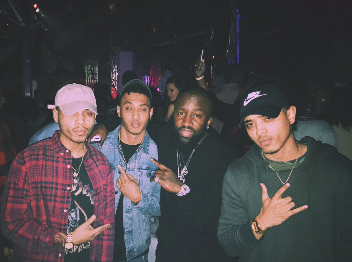 UninvitedNoise's tweet photo. HTown Super Bowl weekend 🤘🏽 @kiotti https://t.co/u8J0j8nxbc