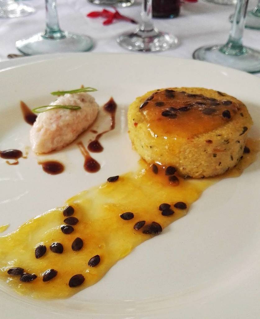 gourmeturbano's tweet photo. Gastronomía Urbana: #FoodBlog #Funche "Exotico" con #quenelle cevichada de camarones, entr… https://t.co/U85Efbeh6F https://t.co/3w8WQ7ZKzQ
