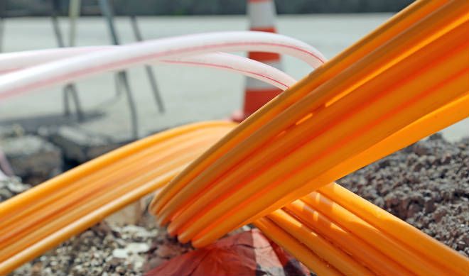 WhaTechAU's tweet photo. #Telstra cracks down on unqualified #CableLocators - @Pelicancorp #InfrastructureProtection #WhaTech https://t.co/AJ3jUmwIyx https://t.co/HUWamZeva0