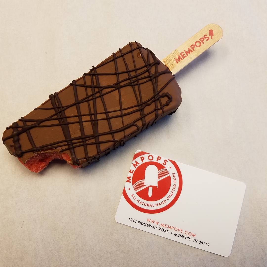 Pick up a $25 Gift card and get a free chocolate dipped pop for Valentine's Day
