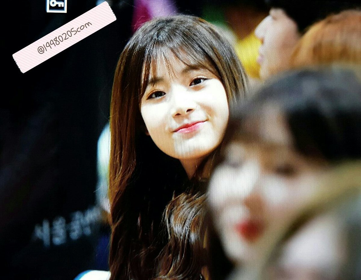 19980205com's tweet photo. 170207 서공예 졸업식 #이현주 프리뷰 -3

@official_DSP #Hyunjoo #현주

💞💞 https://t.co/21sUKMgavH