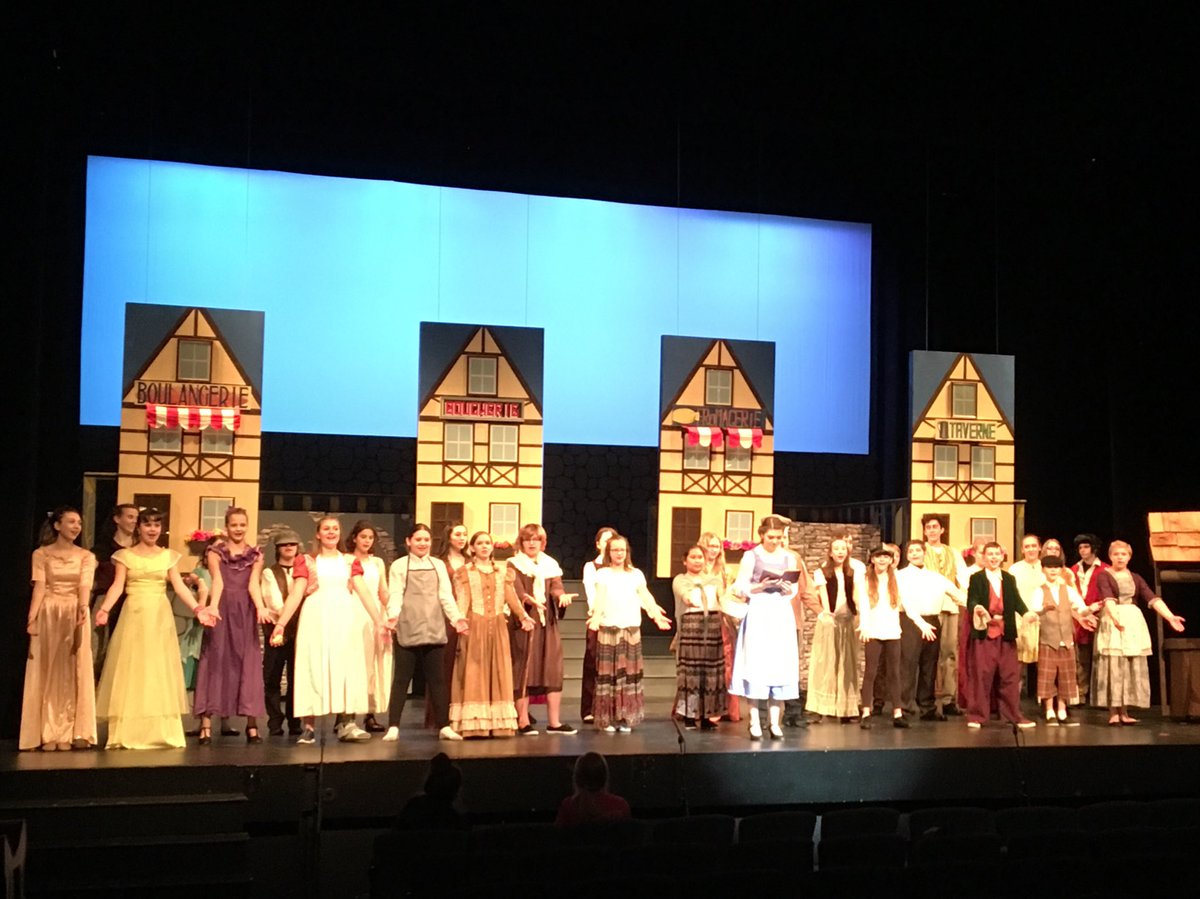 CbLeadership1's tweet photo. Congrats to CloverBar Drama for an outstanding performance of Beauty and the Beast tonight. #spectacular! https://t.co/GpduKWXuI9