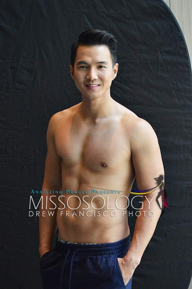 shirtlessboyid's tweet photo. Ichad Lim disela2 fotosyut saat karantina Mister International 2017
What do you think ? https://t.co/s1mKYWVJAz