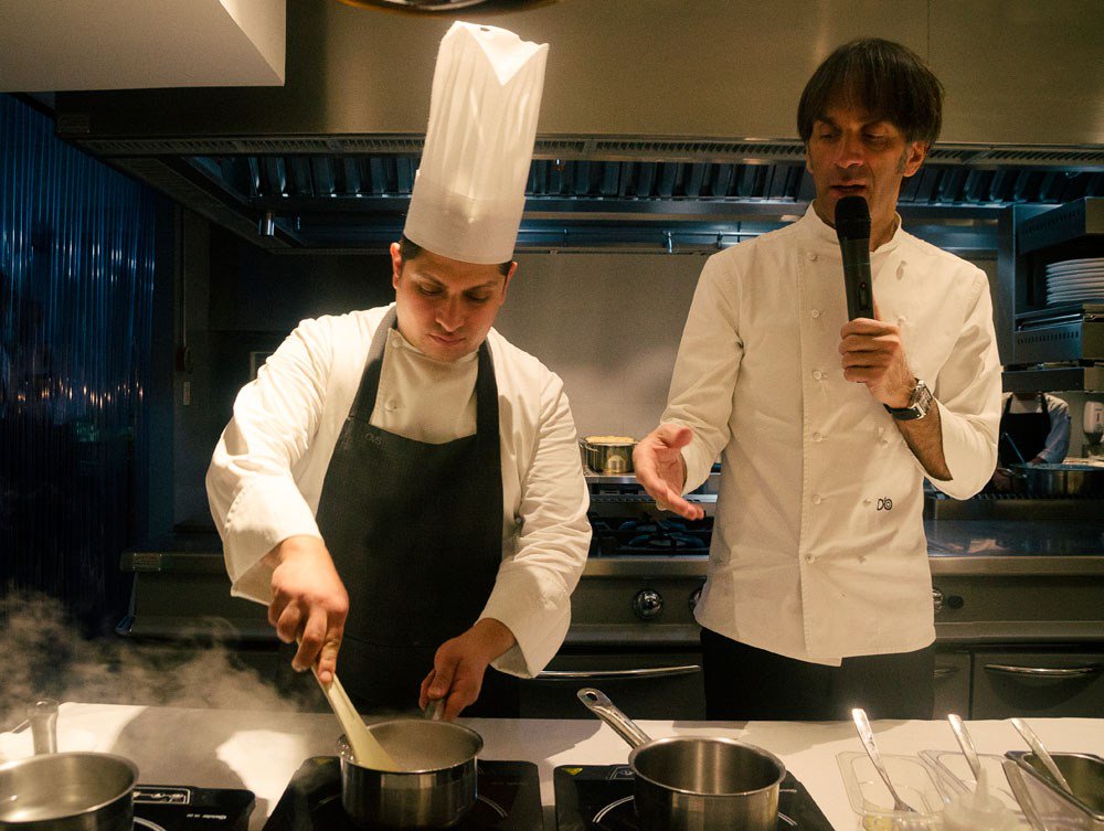 AsianDragonPH's tweet photo. A taste of Milan https://t.co/NS4TnazOHJ https://t.co/IyJfRnwB87