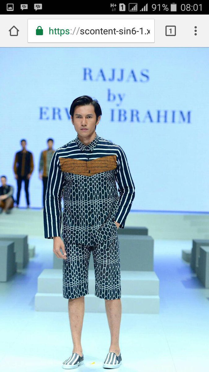tweetCIREBON's tweet photo. Rajjas Batik Cirebon Ikuti Indonesia Fashion Week 2017
https://t.co/C1j2F3GpUm #cirebon https://t.co/bNIx0eJ7af