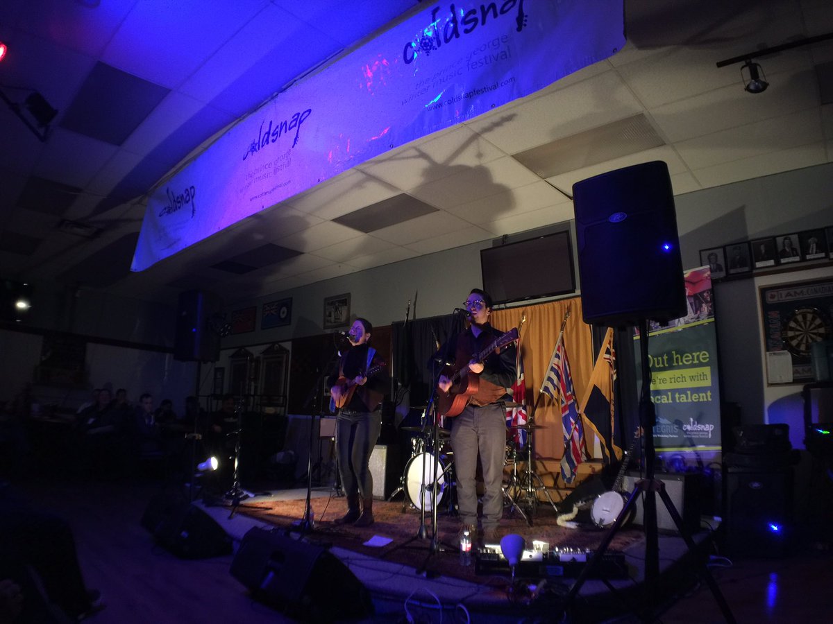 IntegrisCU's tweet photo. These two!!! 🎵😍👍 Thanks @jeremypahl1 and @mandoregano for the great set at @ColdsnapFest!! #cityofpg #livemusic https://t.co/UxBBAPbWUn