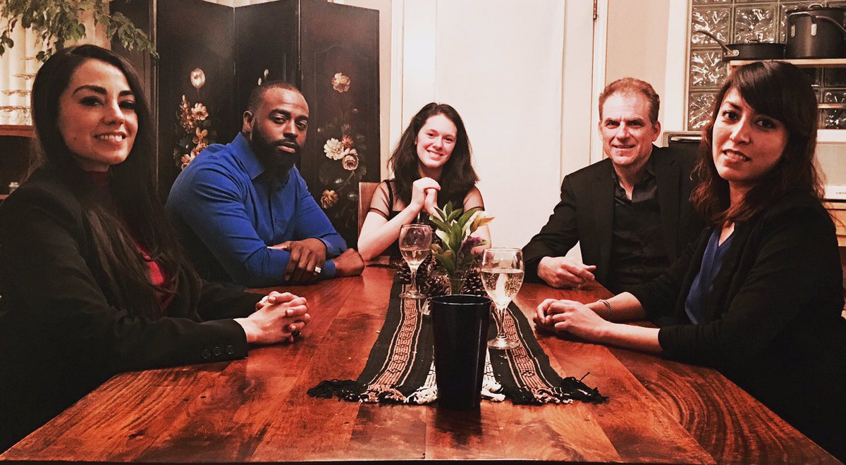 Tsailii's tweet photo. Making plans to take over every #theatre screen in your area...
#SilentTProductionsLLC #SilentTEnterprises #Film #NMFilm https://t.co/7ZPuuAXejL