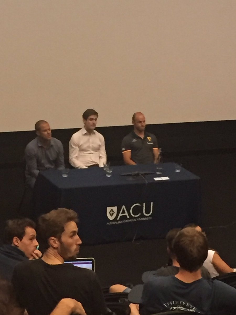 Excellent panel to finish day 2. #ACUMHPS <a href="/jackrussellEP/">Andrew Russell</a> <a href="/jackrussellEP/">Andrew Russell</a> @360CUK
