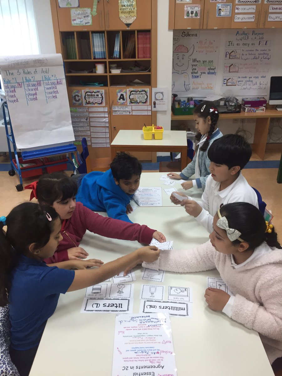 teach2learn13's tweet image. Continuing w/ inquiry about #unitsofmeasurement mL&amp;amp;L for our unit #howtheworldworks #qawrocks #ibpyp @MrSalamS @ErinScripnick @AwesomeDan13