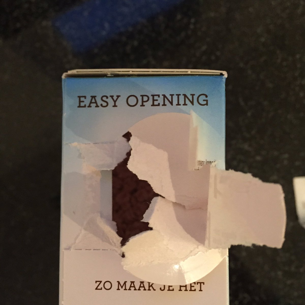 IS010's tweet image. Yeah, right... #easyopening