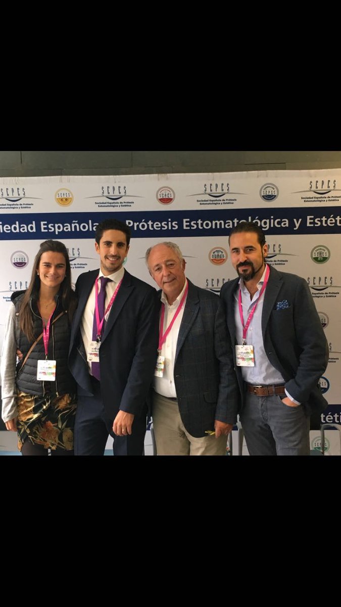 draxianapousa's tweet photo. ¡Qué buena representación de nuestra clínica en @SepesSociedad! La Dra. @itarazonvisus acudió al simposio en #Barcelona. #dentistasvigo https://t.co/GpW0Z81LpV