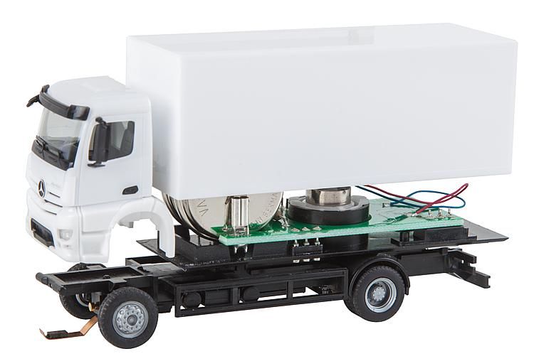 NetRailFR's tweet photo. A venir en mai 2017 châssis réf. #161470 [HO 1/87], pour convertir un camion HERPA statique au #FallerCarSystem https://t.co/kjsgOBXGiE