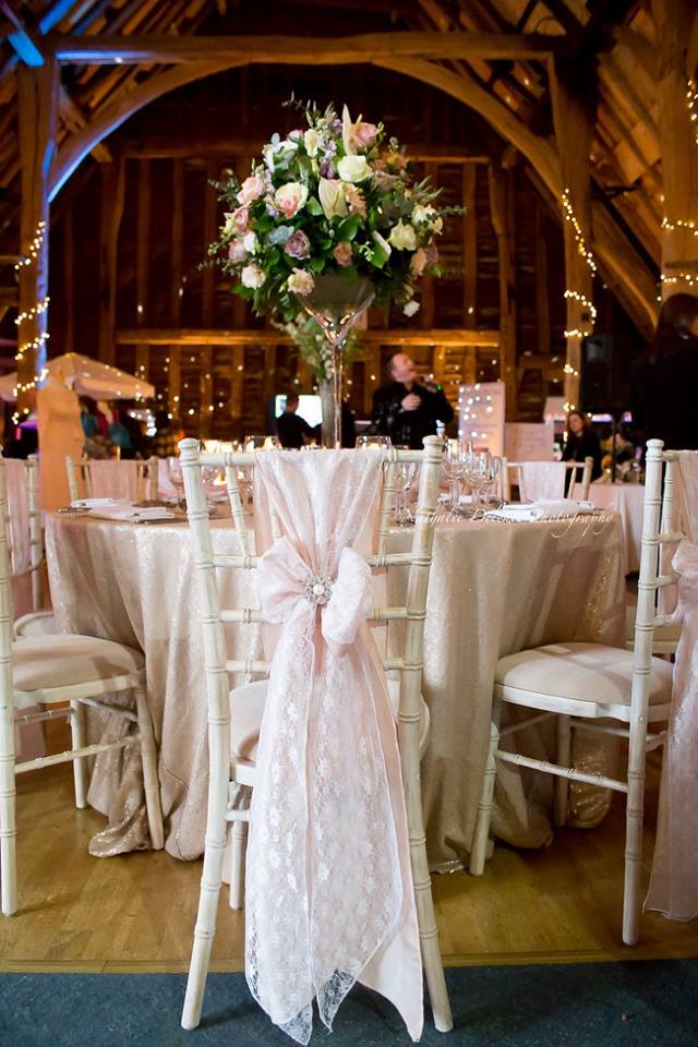 HighBarn_Events's tweet photo. Come see us @HighBarn_Events #weddingfayre #lovebarnweddings in association with @Martelsbusvill Sunday 5th March 11-3pm. #essexweddingvenue https://t.co/35f2K9JHCD