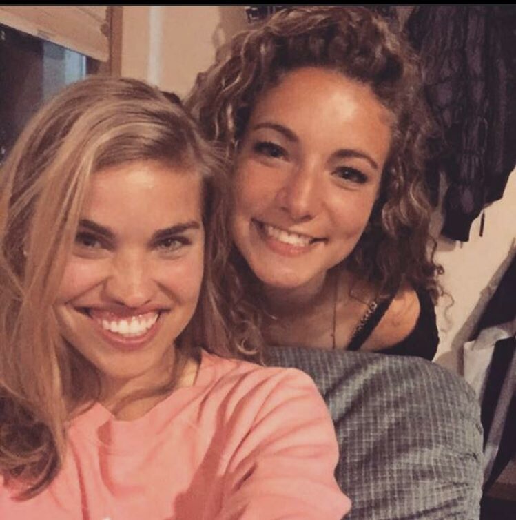 tammlouise's tweet photo. HBD to @RunRach778 my beautiful long toenail fast friend! I have far more embarrassing photos to post but I'll spare you the pain. #20two 🤙🏼 https://t.co/VB81T1hGCX