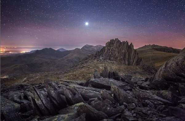 TGOMagazine's tweet photo. Planning a Welsh adventure? This astounding shot from Alyn Wallace will have you seeking Snowdonia! https://t.co/NlQFwKEA4L