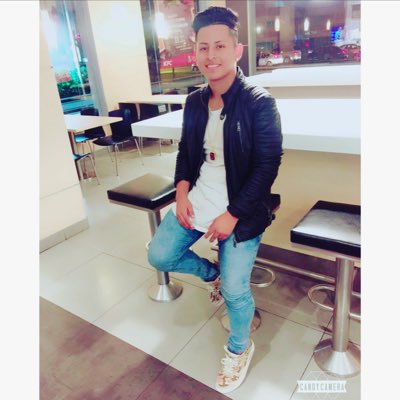 CamaraJohan's tweet photo. #NuevaFotoDePerfil https://t.co/pOJiRxSvTe