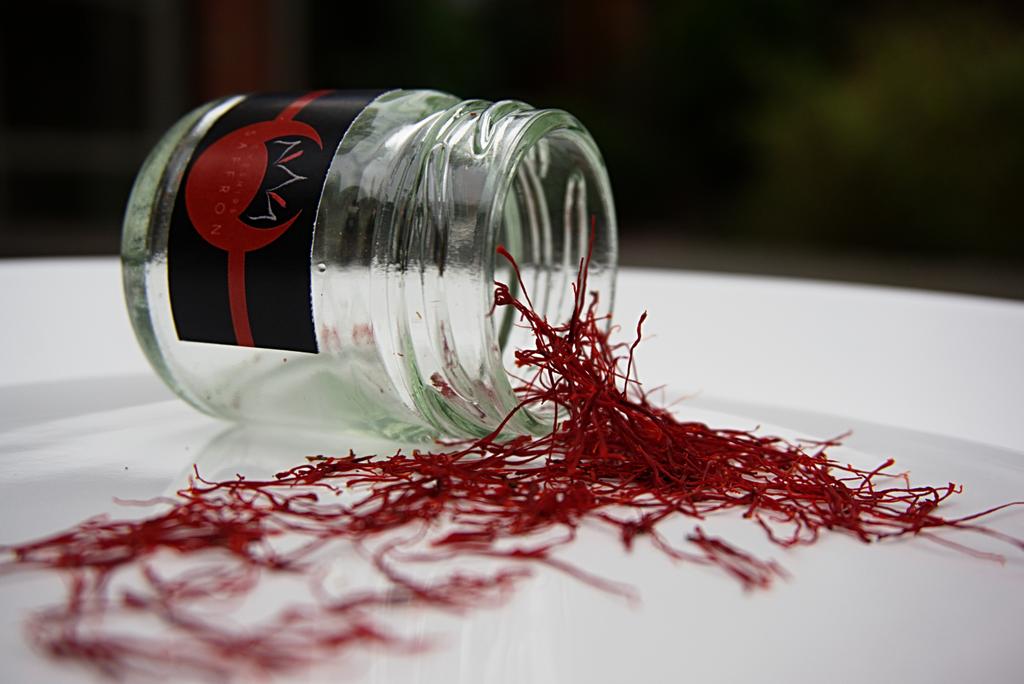 cheshiresaffron's tweet image. Really happy with product pics taken last week. Cheers Em @fozzyem