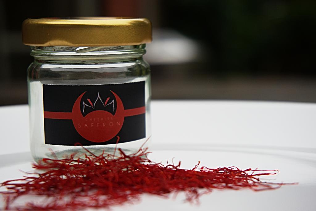 cheshiresaffron's tweet image. Really happy with product pics taken last week. Cheers Em @fozzyem