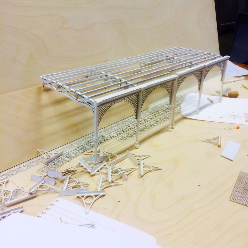 IntArchBTN's tweet photo. Our 1st year #interiorarchitecture students build @concorde_2 #workinprogress @artsbrighton #modelmaking #components https://t.co/0DvY3z64LA