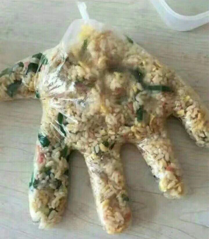 生ゴミか何か？台湾でチャーハンの持ち帰りを頼んだ結果ｗｗｗ