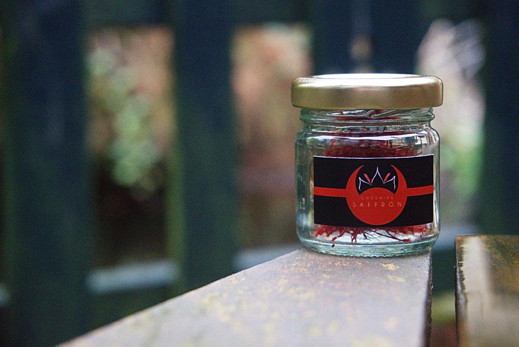cheshiresaffron's tweet image. Really happy with product pics taken last week. Cheers Em @fozzyem