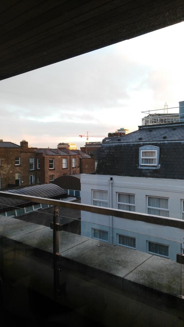 KlaraHeron's tweet photo. The sun coming up over Dublin from the @themarkerhotel with @KiehlsUK #purevitality #skinfluential https://t.co/3JvXLok3oW