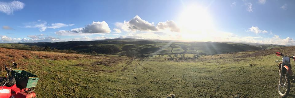 FarmWelsh's tweet photo. I've seen some views at 1700ft but wow......
I love my work. #FarmWelsh #OnFarm https://t.co/MOasxYE6rr