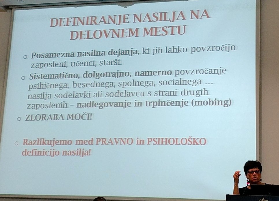 dejankramzar's tweet photo. Nasilje na delovnem mestu. Društvo SOS telefon. @SVIZSlovenije @SOStelefon https://t.co/aam22qUcwp