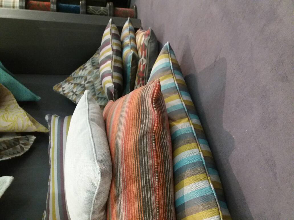 JHCunliffe's tweet photo. @JHCunliffe are always busy creating! Fabulous cushions in @SinclaireFabric Barbarini collection https://t.co/xRB4WkjiSf