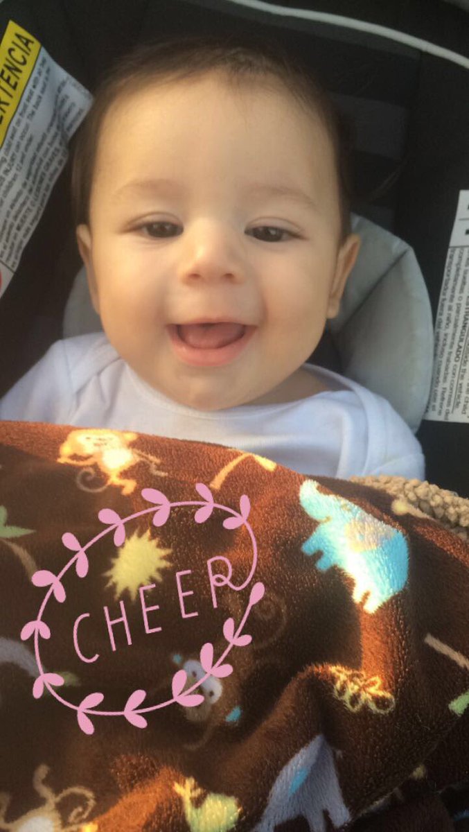 _JaeWeenie's tweet photo. Prayers for my baby cousin 💛 https://t.co/kVGV69IFrz