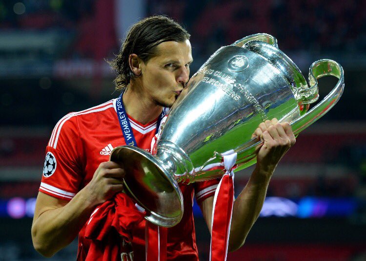 Happy birthday, 2013 winner Daniel Van Buyten!   