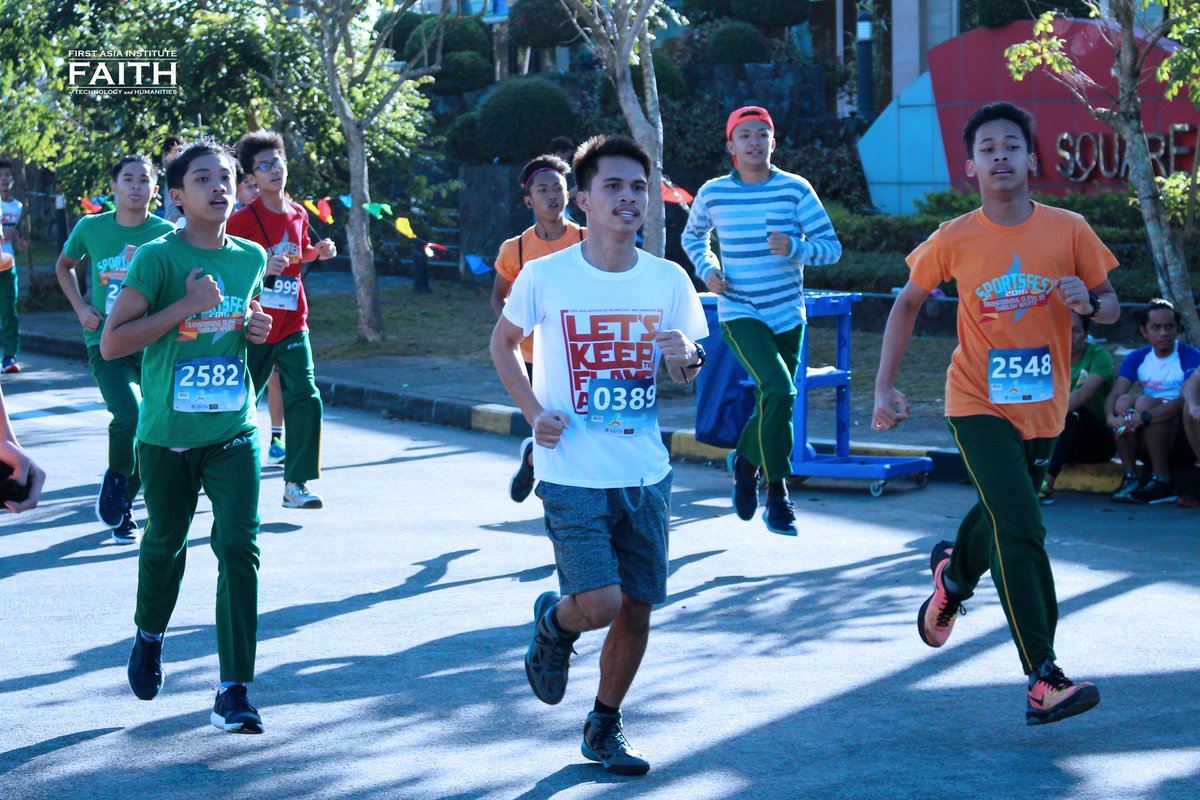 FAITHColleges's tweet photo. KARIPASAN 2017: The 9th Batangas Run for Wellness, held last February 5, at Lima Technology Center #karipasan2017 #FAITH #bravevolution https://t.co/DmtLPdKcel