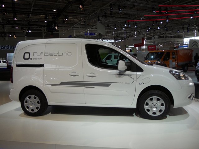 we are pleased to announce that from 1st March we will have full Electric Peugeot Partner vans available for daily hire #electricvanhire