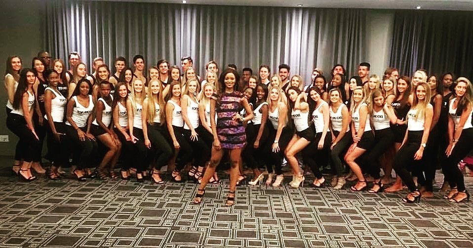 SAnitasha's tweet photo. Loved @officialTMSA workshop @suzette_marais @jacquesdpsa #sungoddess @Rambi_Sechoaro
#radiantsmile #matthyspotgieter #tmsa17 #TopModelSA https://t.co/tdfUca2Rhm