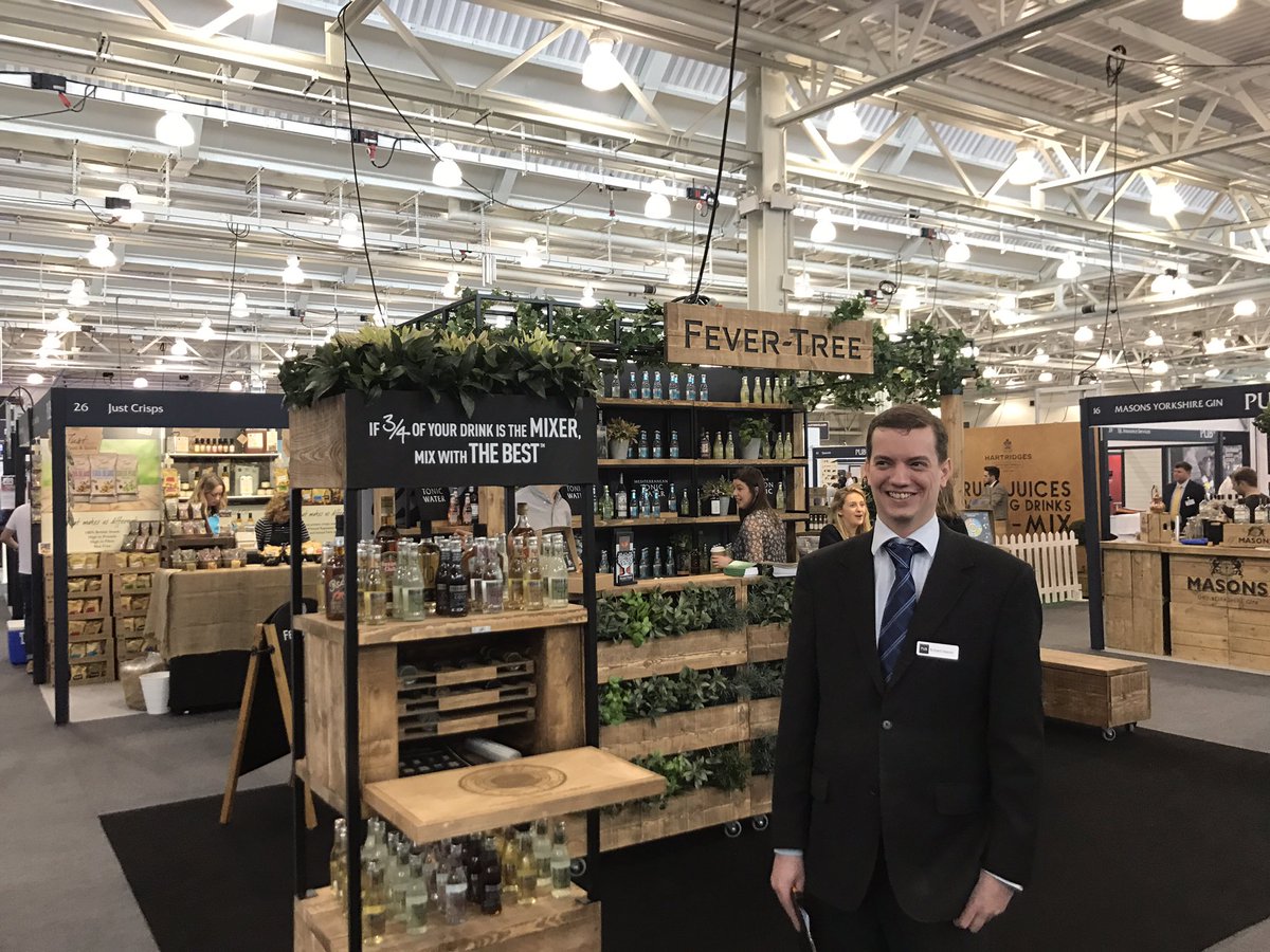 PubShowUK's tweet photo. Our very own @richard_PUBShow with 10 minutes to go before show time! #PUB17 https://t.co/6cH8E1Lc1W
