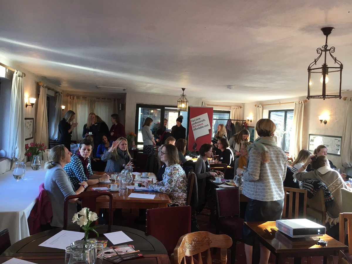 SharonVibert's tweet photo. Our room is filing up for our #confidenceworkshop @emmacleary2 @Ten2Two #Sussex https://t.co/ZB5PCFFMQg