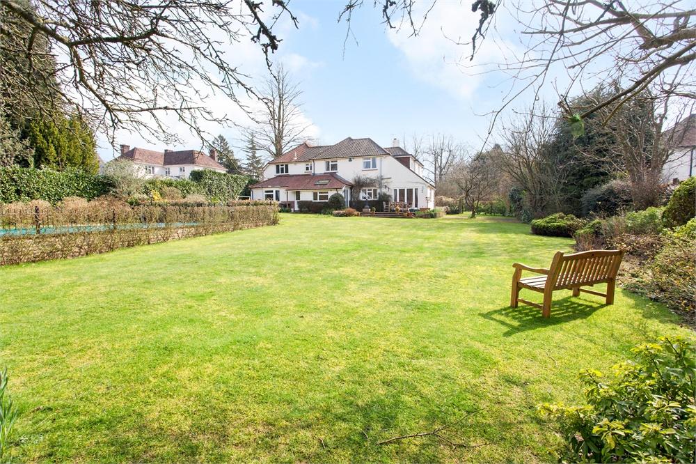 ChartersEstateA's tweet photo. #ToLetTuesday Shawford #Winchester £3,250pcm
WOW
5 bed 1930's in 0.6 acre
https://t.co/POJ304MicH
#propertyhants @rightmove @OnTheMarketCom https://t.co/yuyeCyDMZS