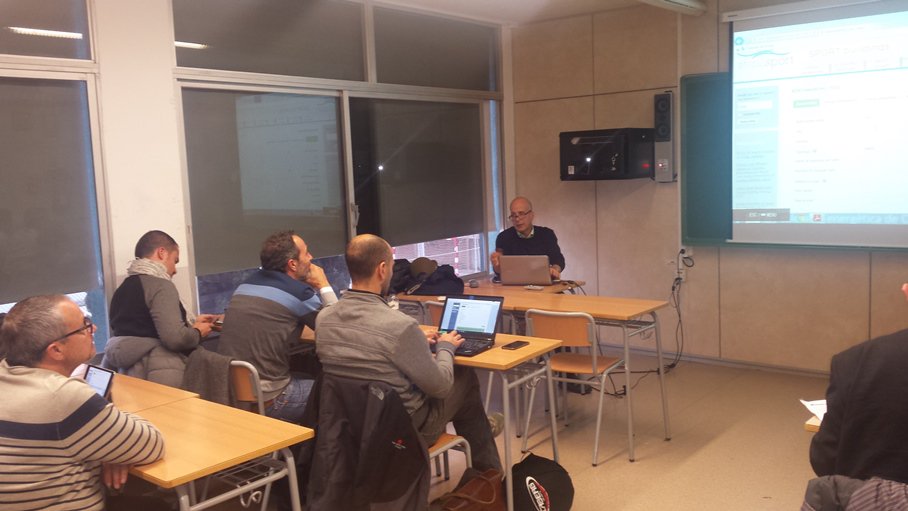 step2sport's tweet photo. Spanish event:wide attendance,intriguing agenda,@step2sport outcomes &amp; tools extended presentation #energyefficiency @H2020EE @EU_BUILDUP https://t.co/BDyTncg5Vp