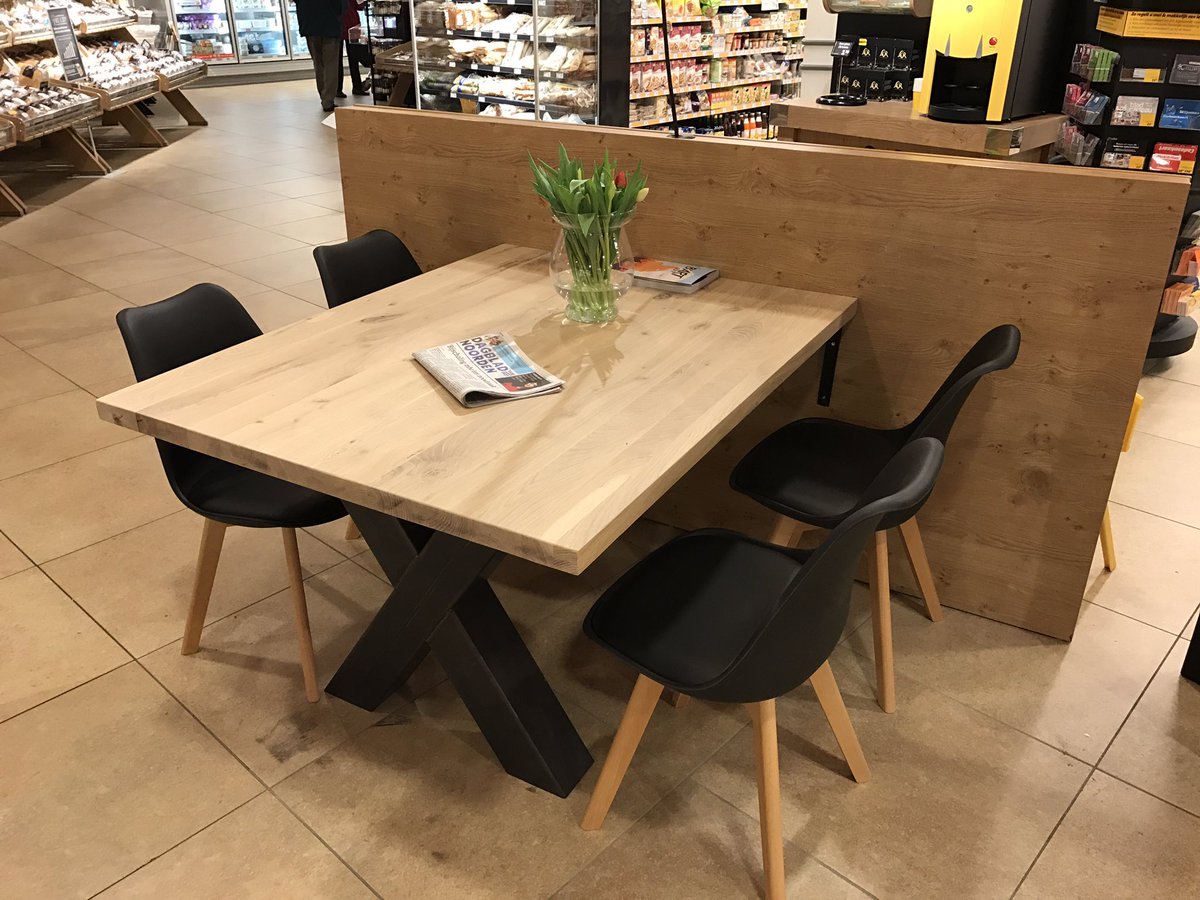 Aanpassing koffie tafel😃 WeesWelkom bij ons☕️Grvjan